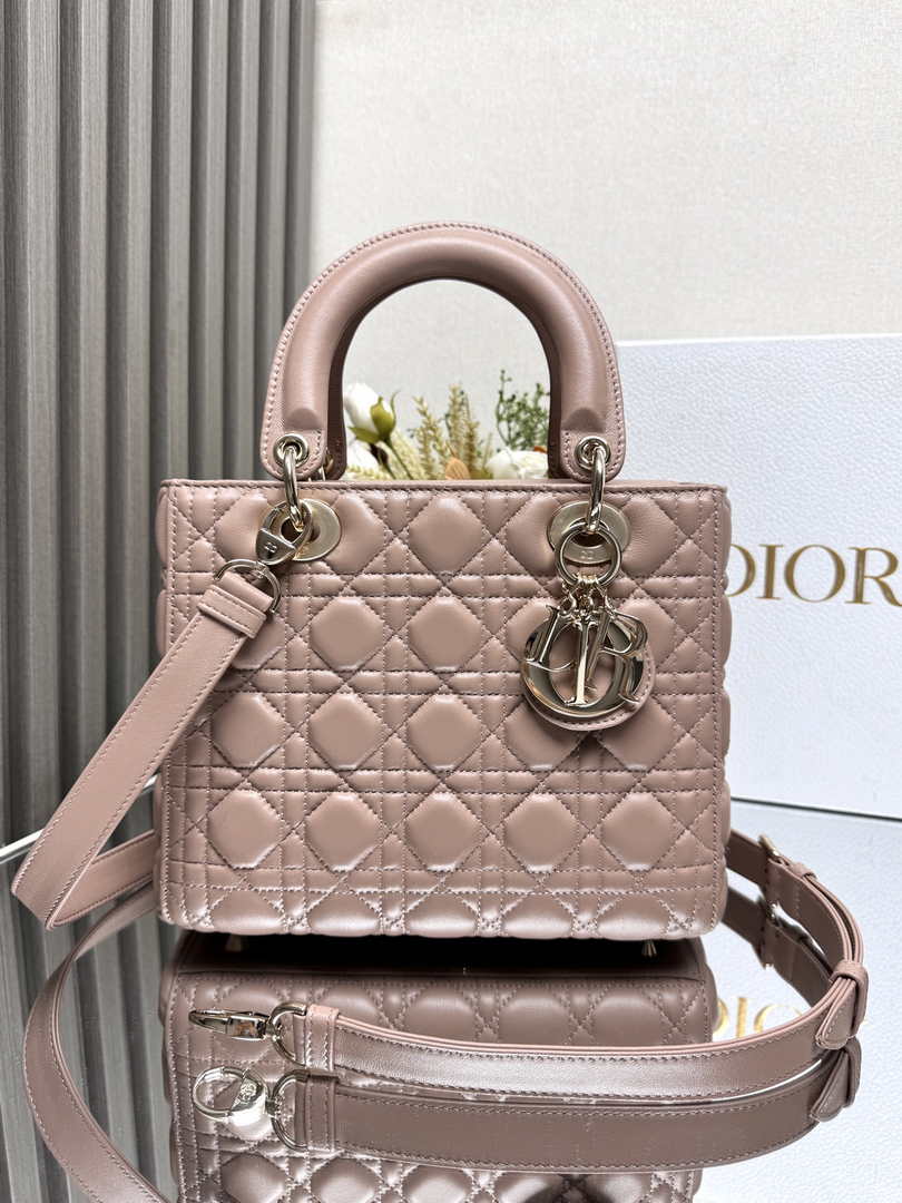 Medium Lady Dior Bag M0565 Pink Cannage Lambskin - Default Title - View 1