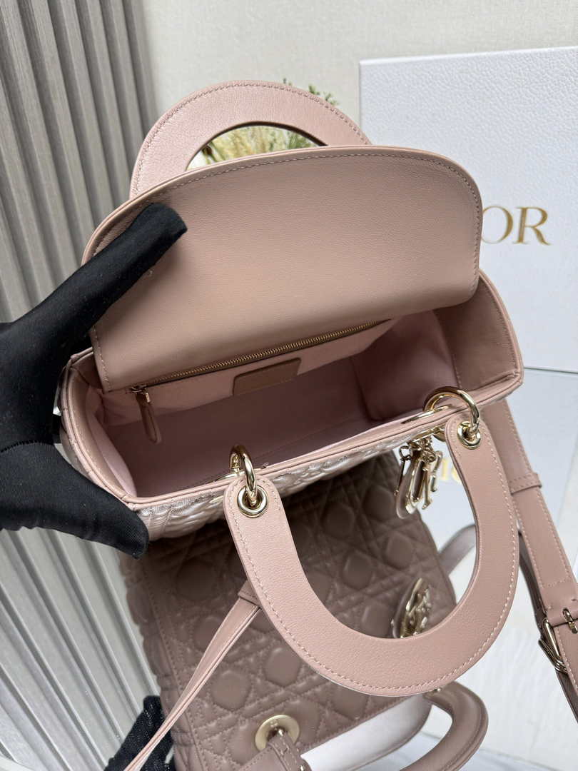 Medium Lady Dior Bag M0565 Pink Cannage Lambskin - Default Title - View 8