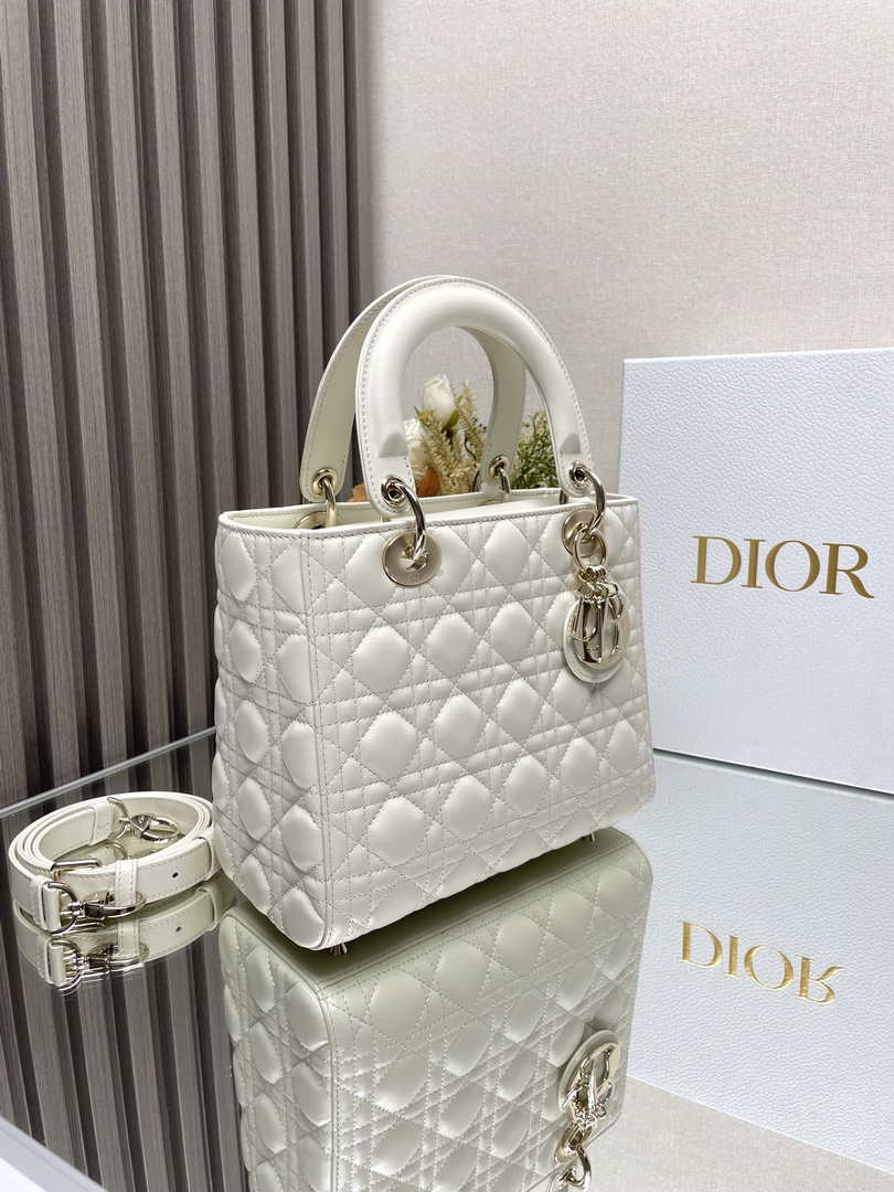 Medium Lady Dior Bag M0565 Beige Cannage Lambskin - Default Title - View 3