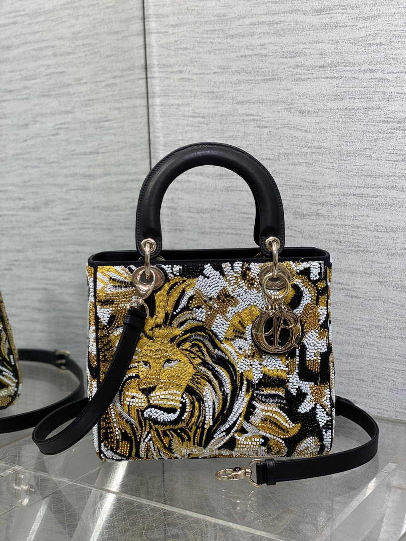 Medium Lady Dior Bag M0565 Black Cannage Calfskin M60 - Default Title - View 2