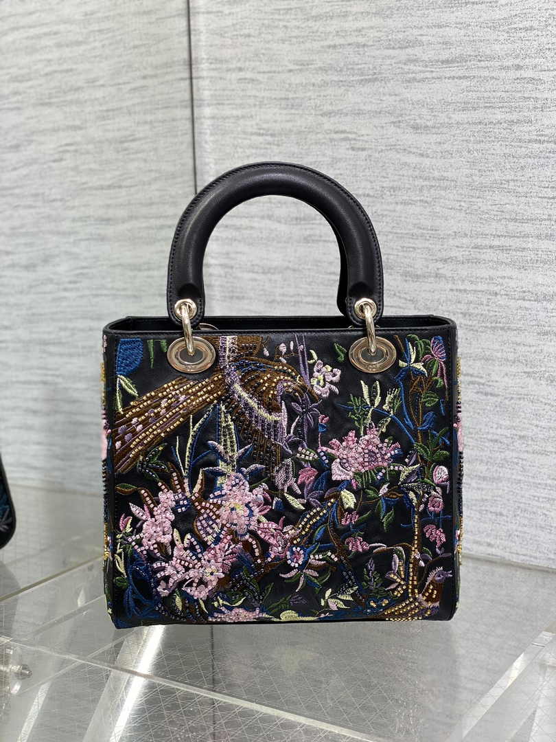 Medium Lady Dior Bag M0565 Black Cannage Calfskin M61 - Default Title - View 3