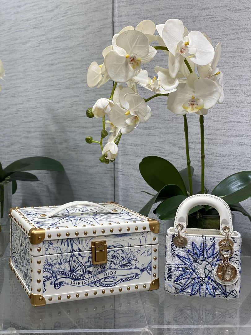 Micro Lady Dior Bag S0856 White Lambskin M55 - Default Title - View 2