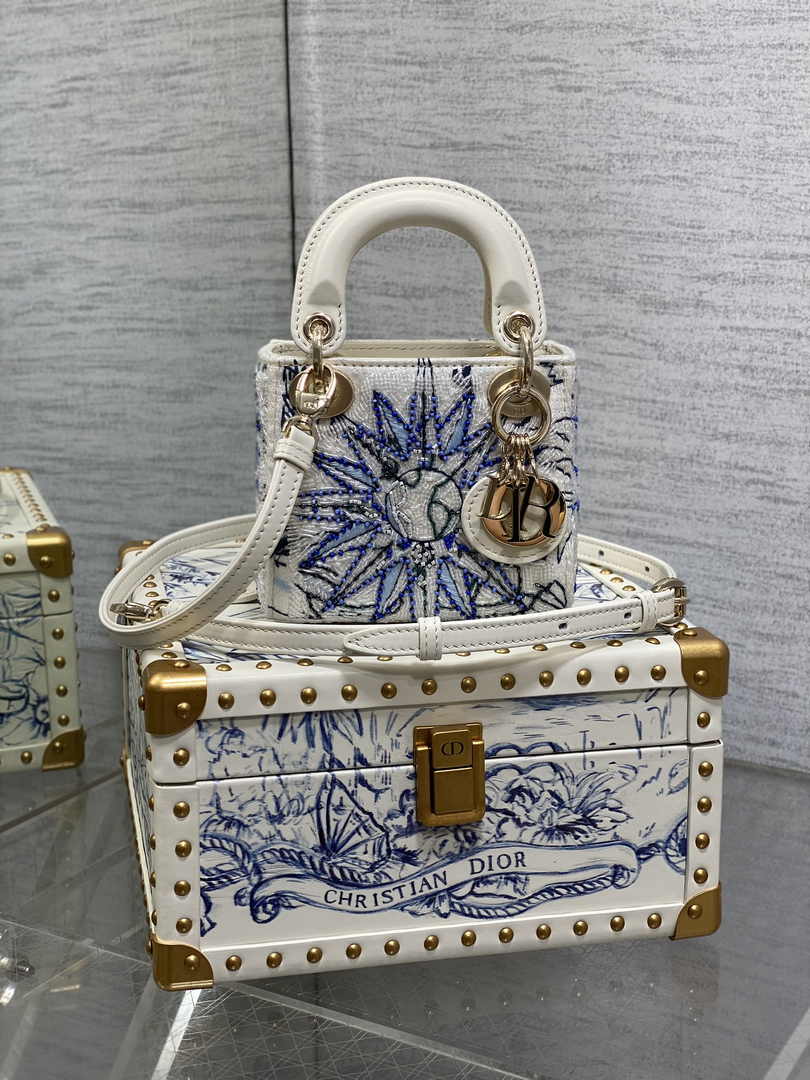 Micro Lady Dior Bag S0856 White Lambskin M55 - Default Title - View 1