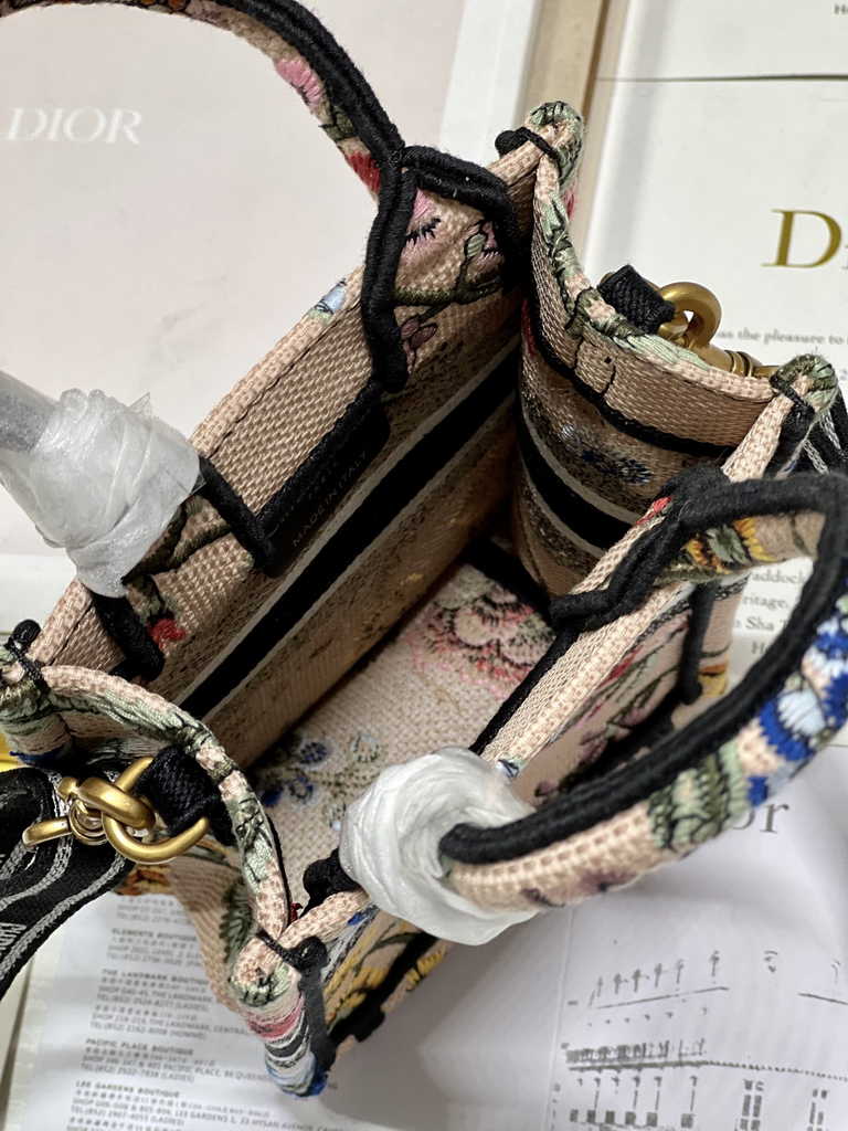 Mini Dior Book Tote Phone Bag S5555 Pink Multicolor Raffia Petites Fleurs