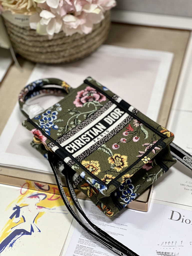Mini Dior Book Tote Phone Bag S5555 Green Multicolor Raffia Petites Fleurs