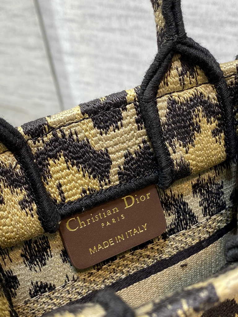 Mini Dior Book Tote Phone Bag S5555 Beige Multicolor Mizza Embroidery