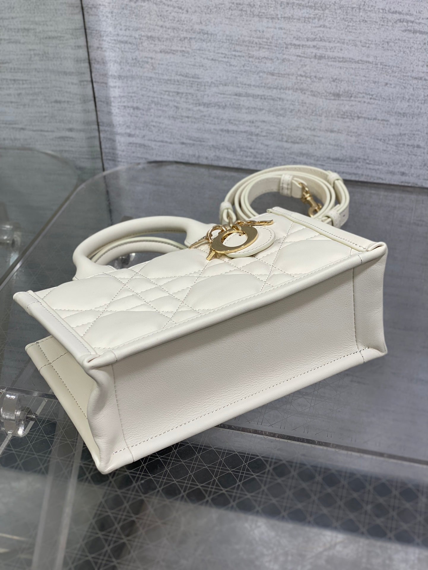 Mini Dior Book Tote S5573 White Macrocannage Calfskin