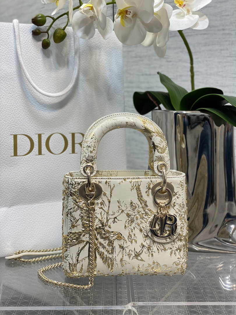 Mini Lady Dior Bag M0505 White Lambskin M913 - Default Title - View 1