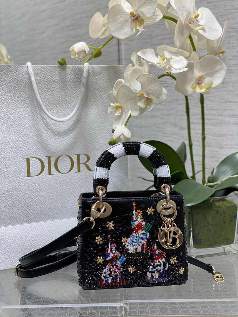 Mini Lady Dior Bag M0505 Black Lambskin M920 - Default Title - View 1