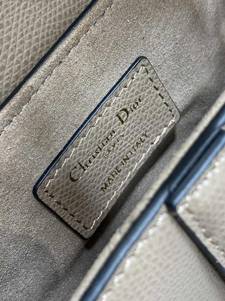 Dior Mini Saddle Bag with Strap M0456 Warm Taupe Grained Calfskin