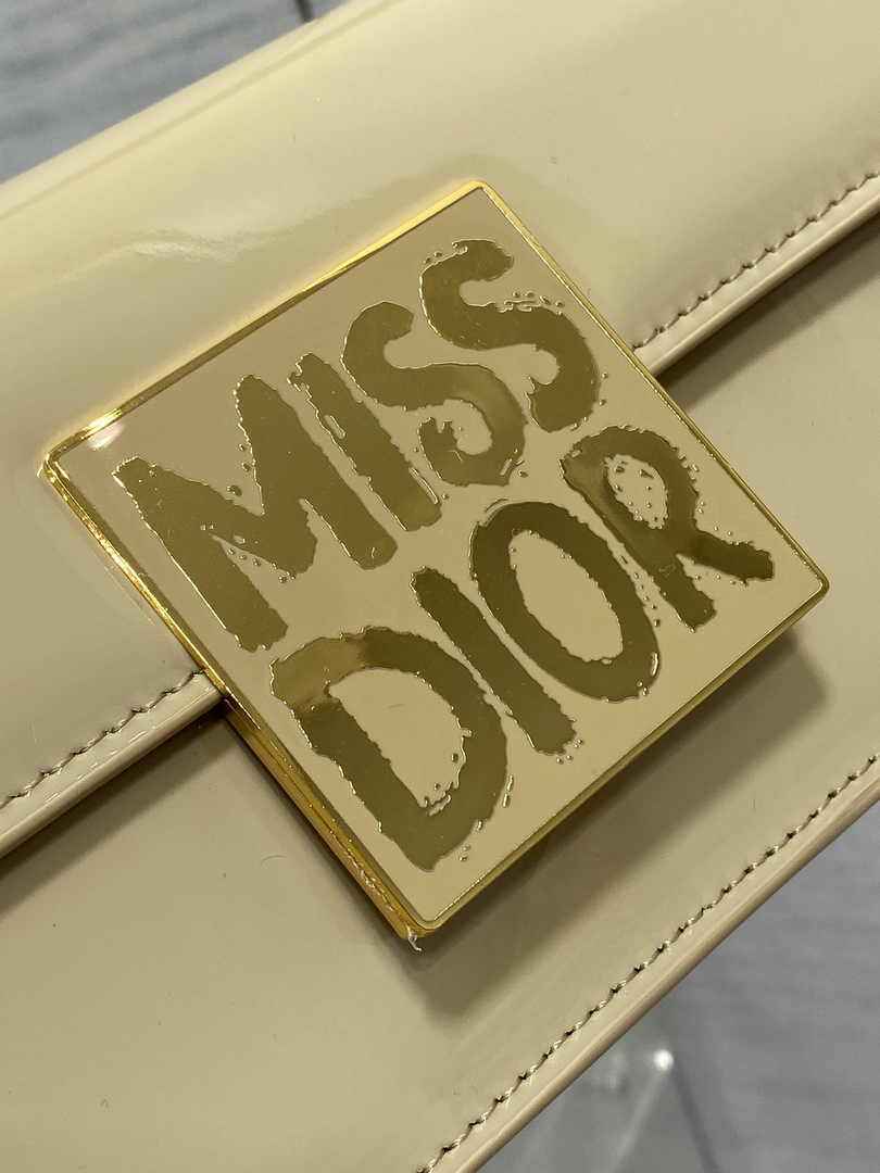 Miss Dior Flap Bag M2610 Apricot Patent Calfskin - Default Title - View 4