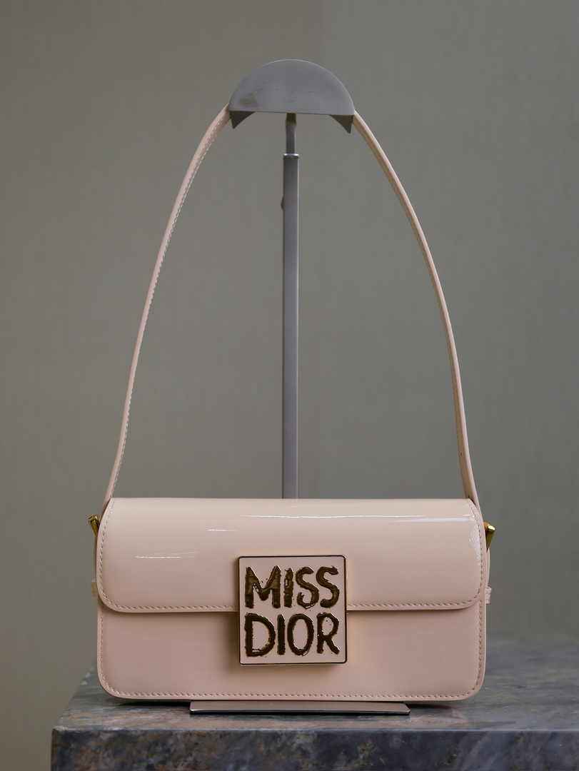 Miss Dior Flap Bag M2610 Powder Pink Patent Calfskin - Default Title - View 1
