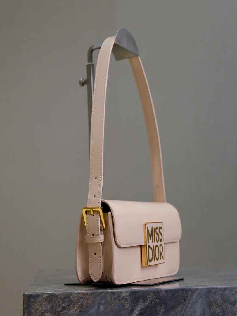 Miss Dior Flap Bag M2610 Powder Pink Patent Calfskin - Default Title - View 4