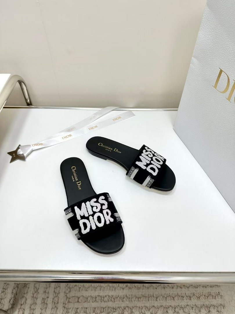 Miss Dior Slide for Women KCO5655