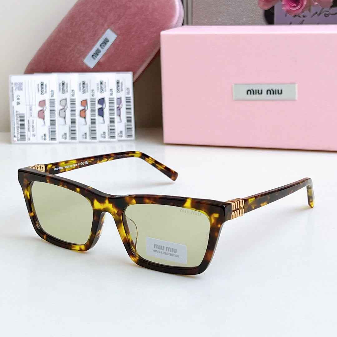 Miu Miu Sunglasses 20252771 - Default Title - View 1