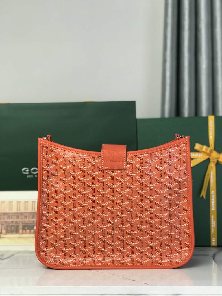 Goyard Musette bag, Goyardine Canvas Orange