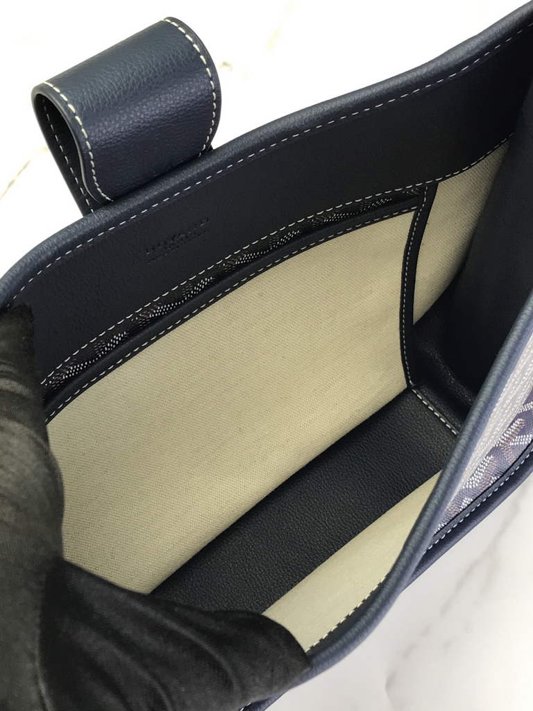 Goyard Musette bag, Goyardine Canvas Black
