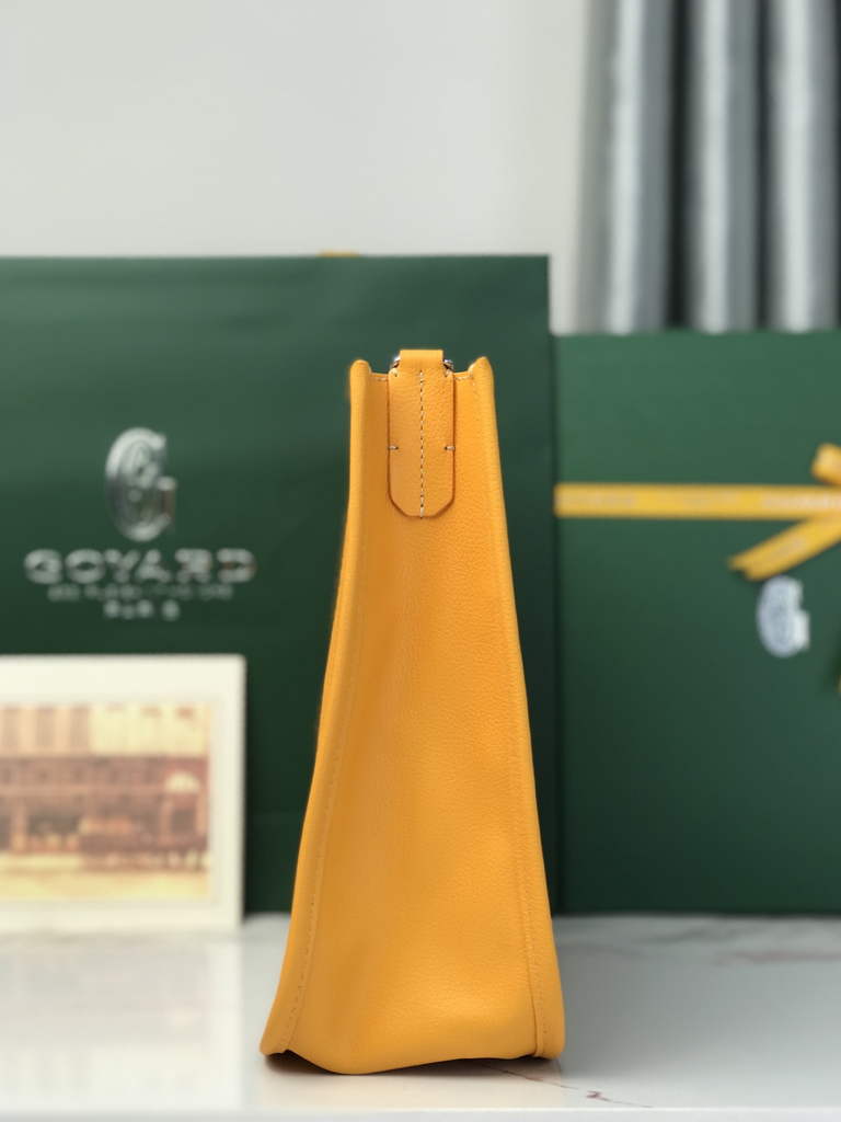 Goyard Musette bag, Goyardine Canvas Yellow