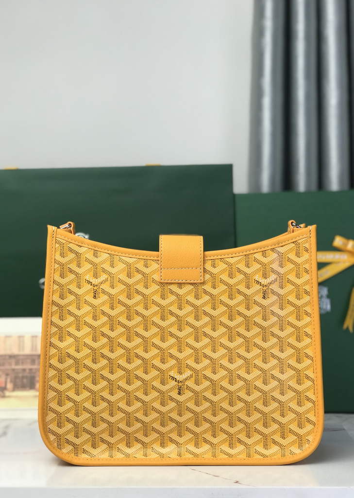 Goyard Musette bag, Goyardine Canvas Yellow