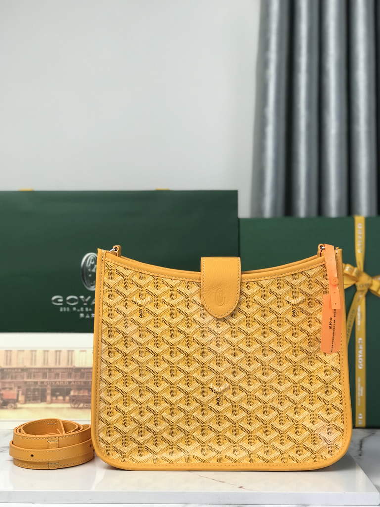 Goyard Musette bag, Goyardine Canvas Yellow