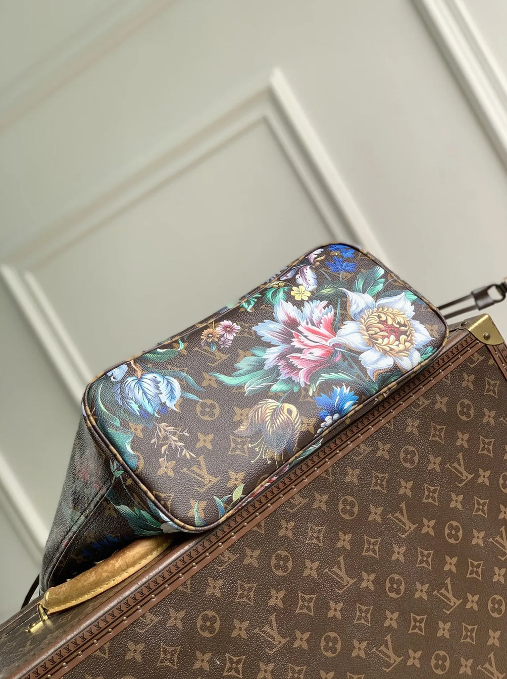 Louis Vuitton Neverfull MM Bag, M28918 Monogram Ebene Coated canvas