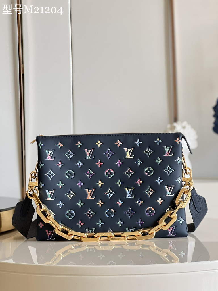 Louis Vuitton M21204 Coussin MM Handbags Lambskin Navy Blue - Default Title - View 1