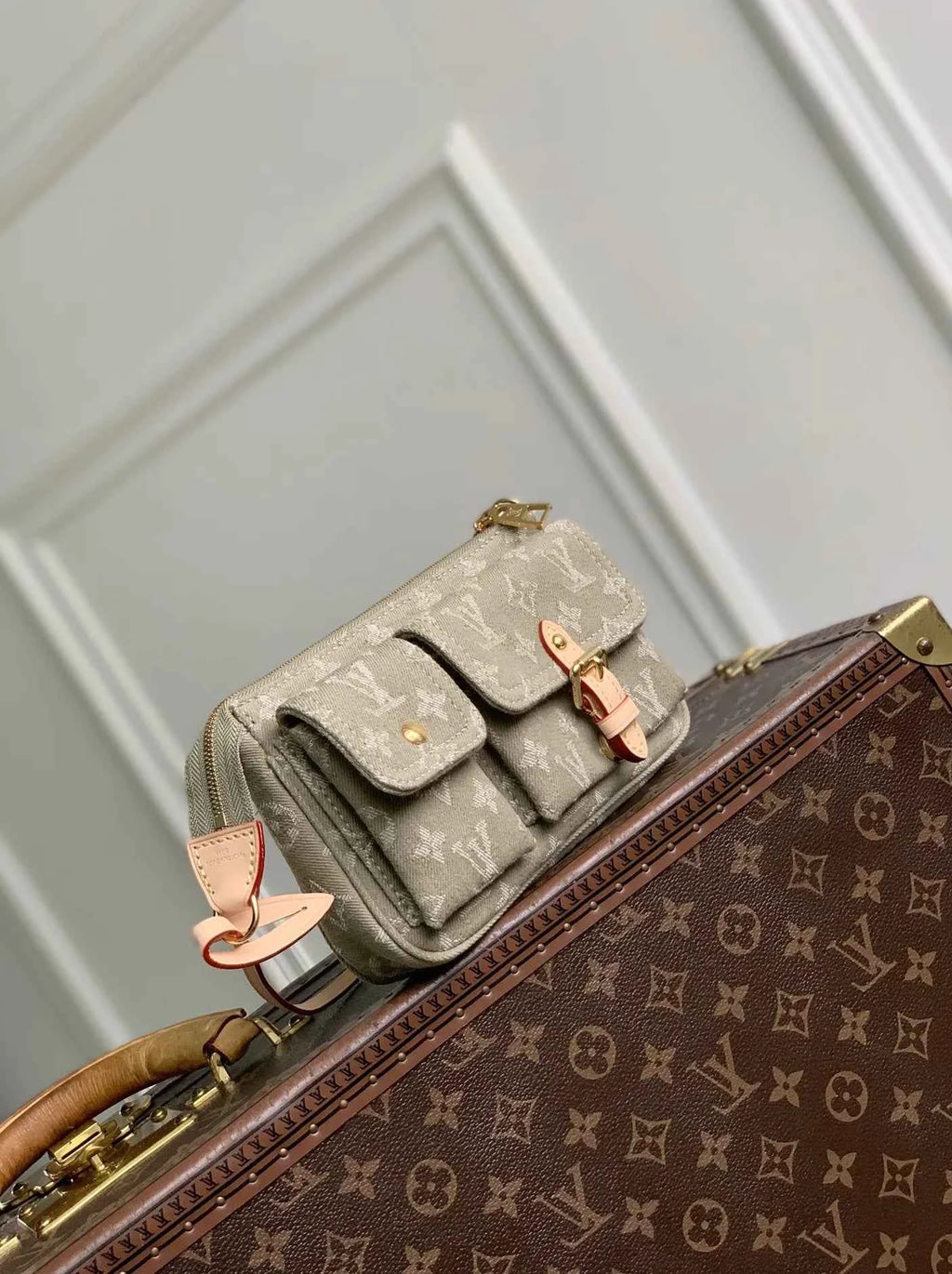 Louis Vuitton Pochette Accessoire Cargo Bag M27602 Gray Denim