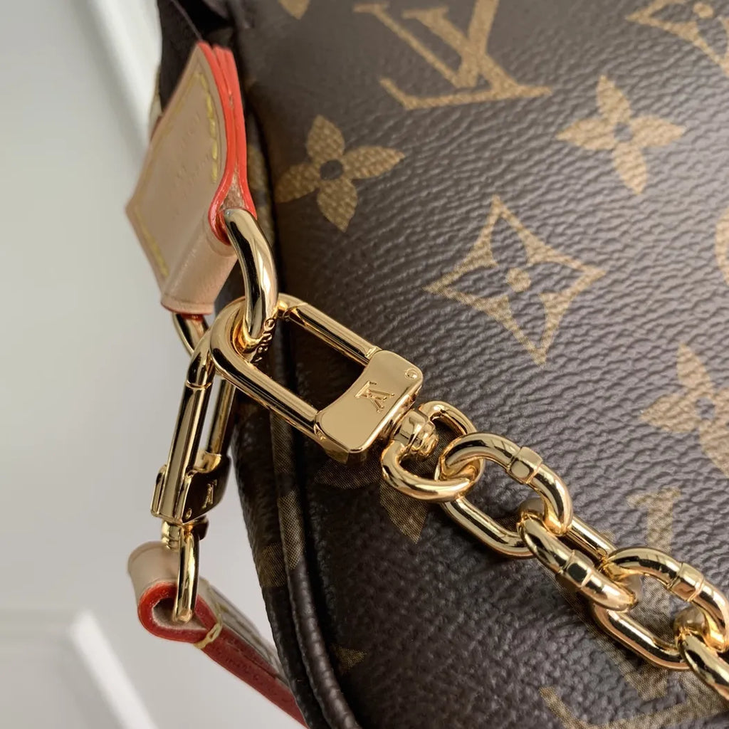 Louis Vuitton Pochette Accessoires Bag M82766 Monogram coated canvas