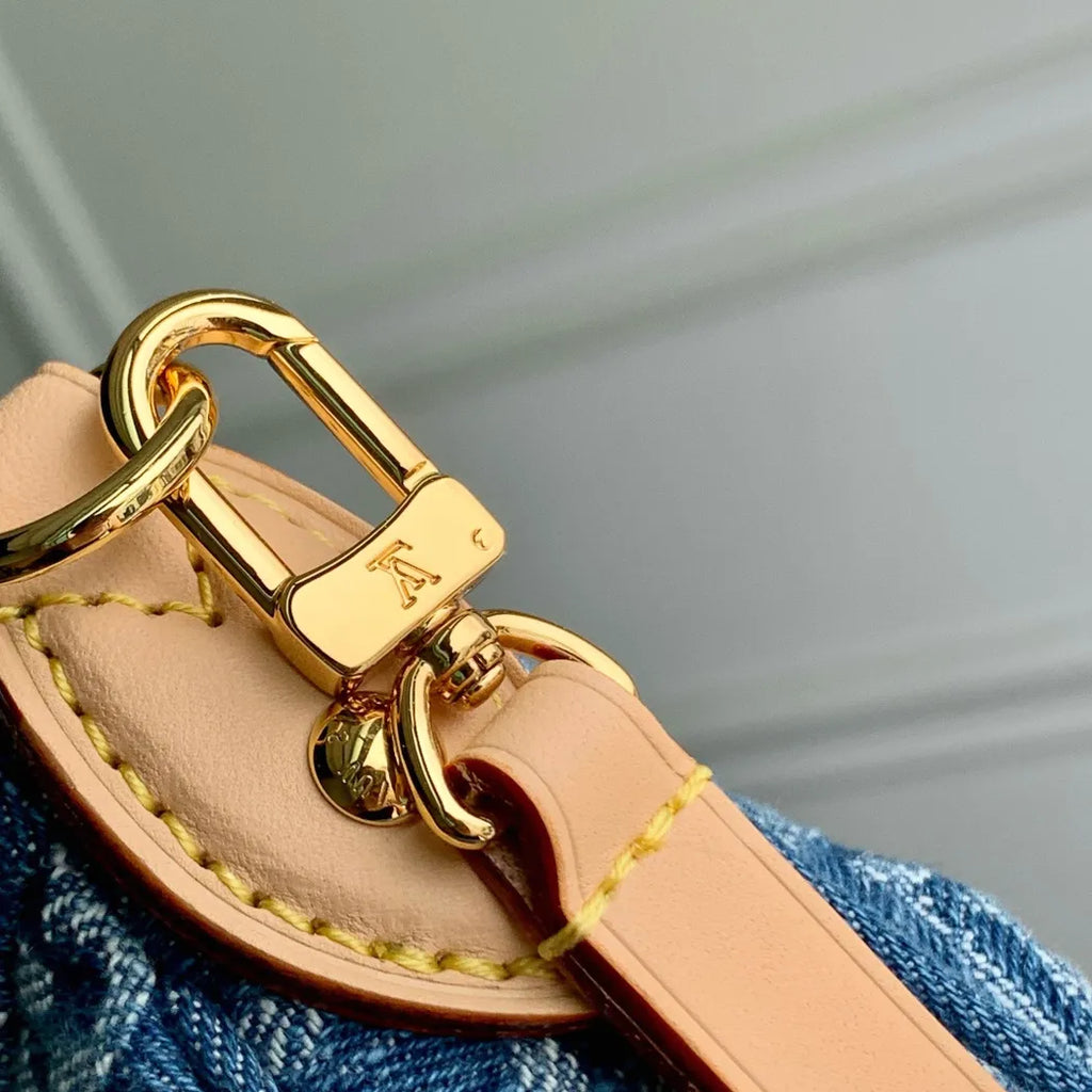Louis Vuitton Pochette Valley Bag M13571 Monogram Denim Blue