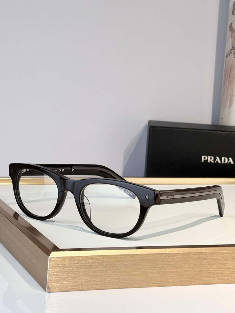 Prada Sunglasses A16125