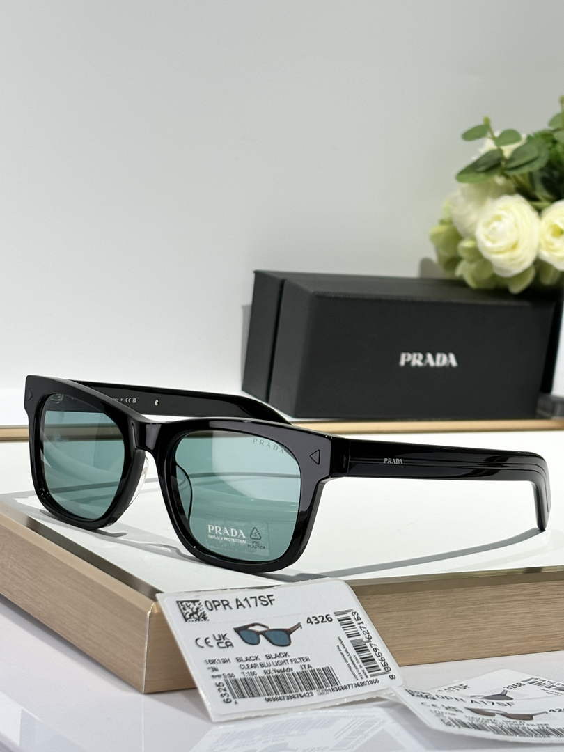 Prada Sunglasses A16135