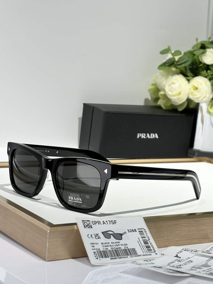 Prada Sunglasses A16142