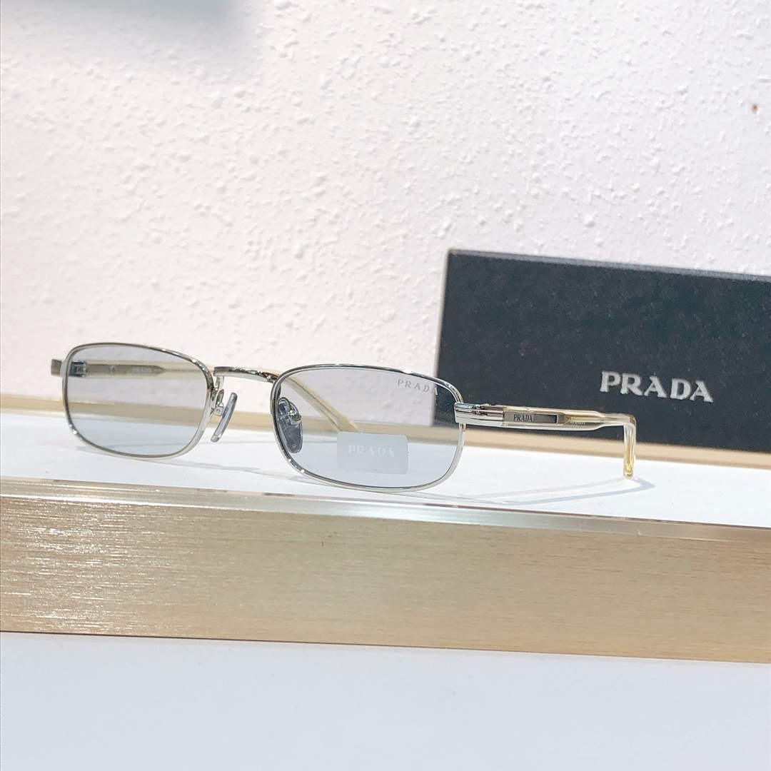 Prada Sunglasses A16154