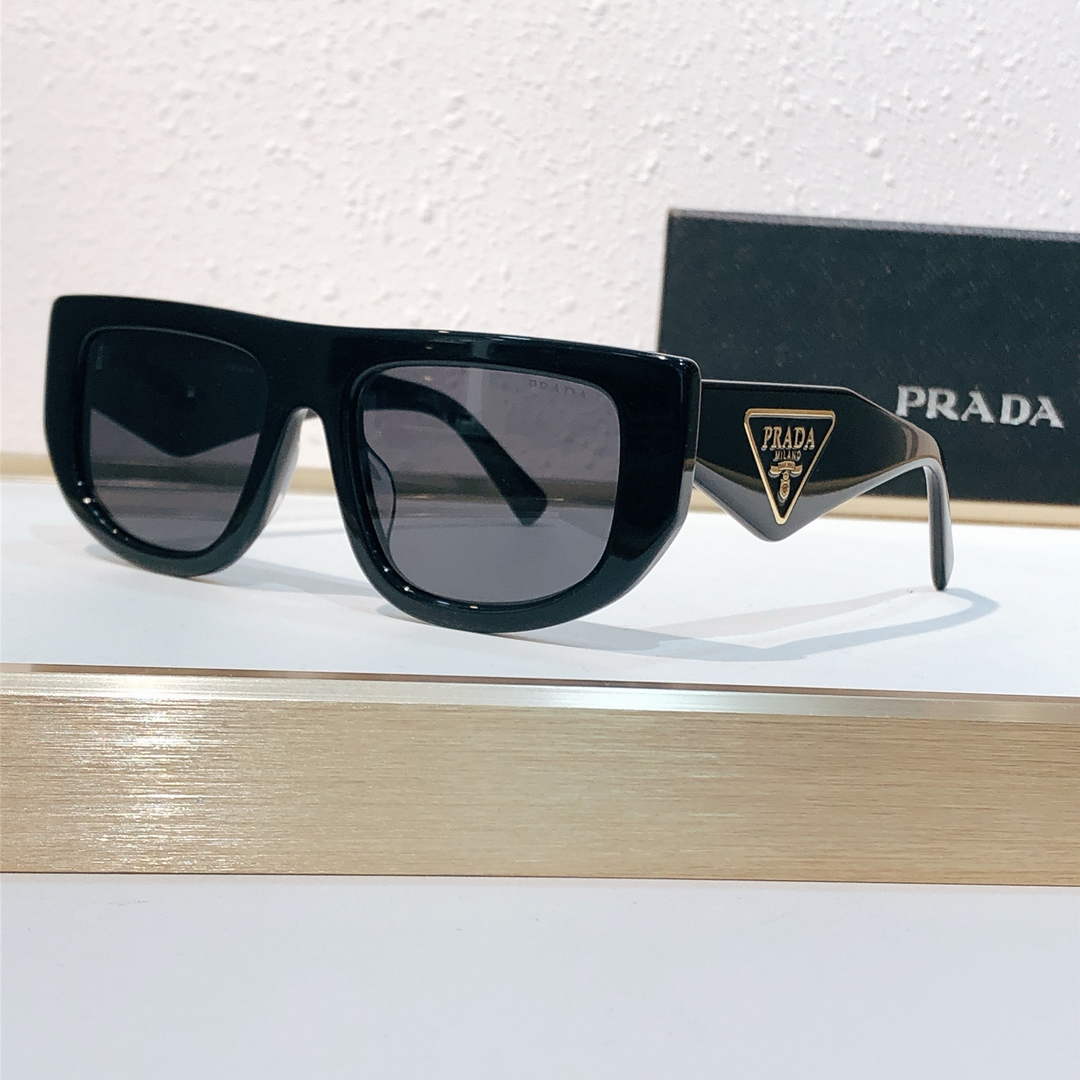 Prada Sunglasses A16183