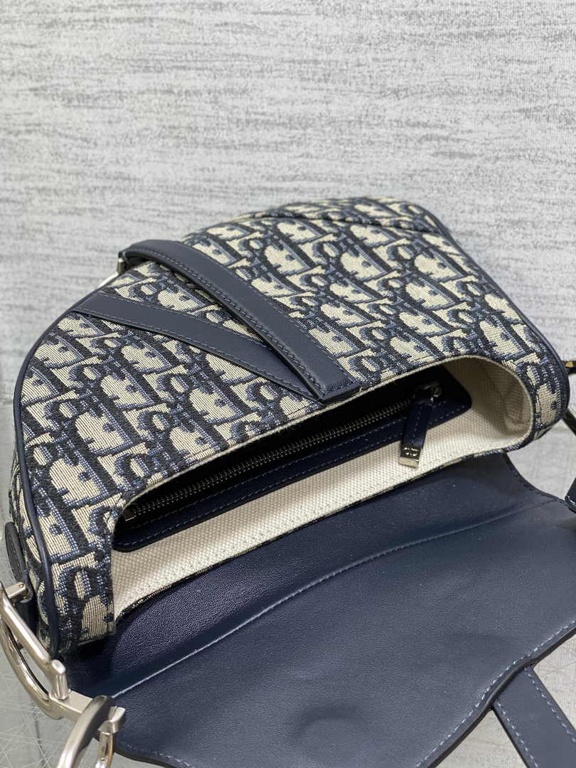 Saddle Bag with Strap M0455 Blue Dior Oblique Jacquard and Smooth Calfskin