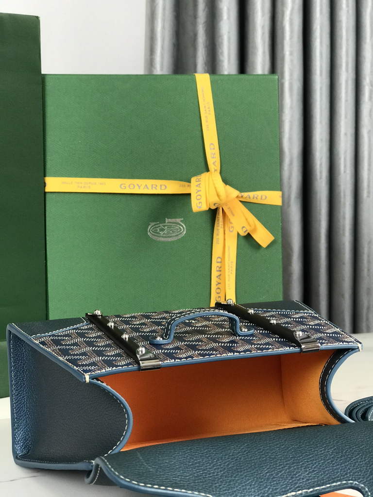 Goyard Saïgon Souple Mini Bag GY020192 Light Blue Leather