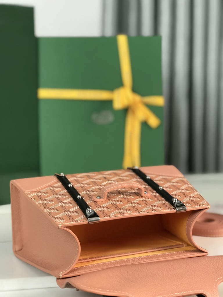 Goyard Saïgon Souple Mini Bag GY020192 Pink Leather