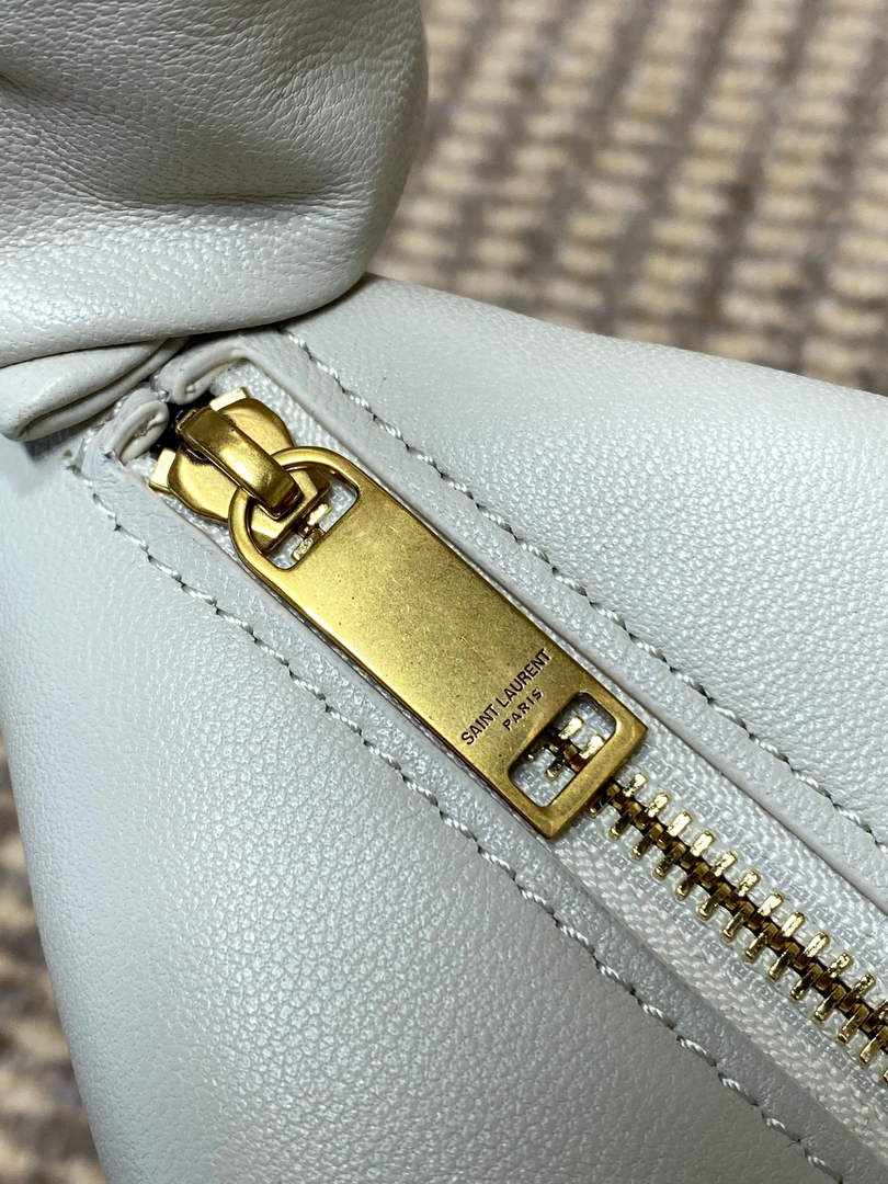 Saint Laurent 862210 YSL AMALIA hobo in lambskin Beige