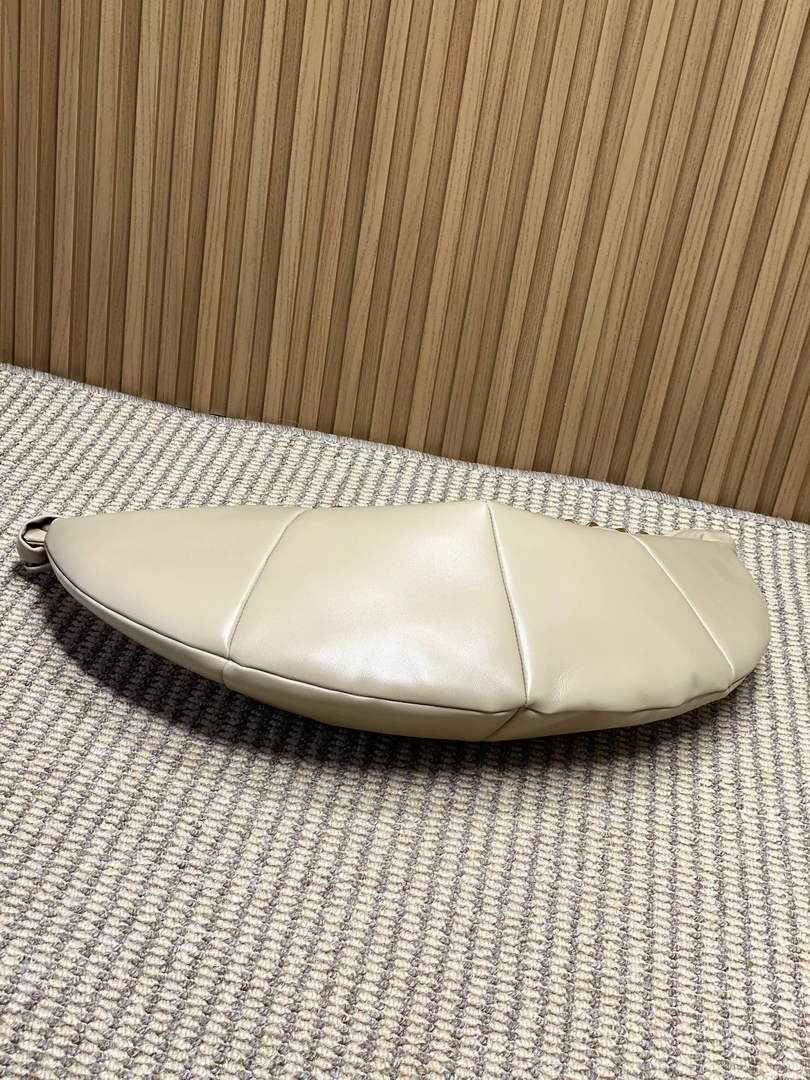 Saint Laurent 862210 YSL AMALIA hobo in lambskin Apricot