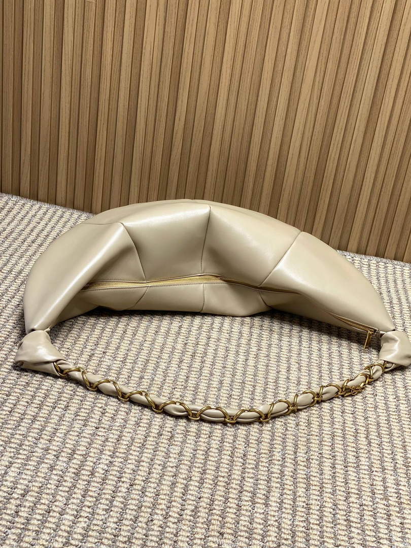 Saint Laurent 862210 YSL AMALIA hobo in lambskin Apricot