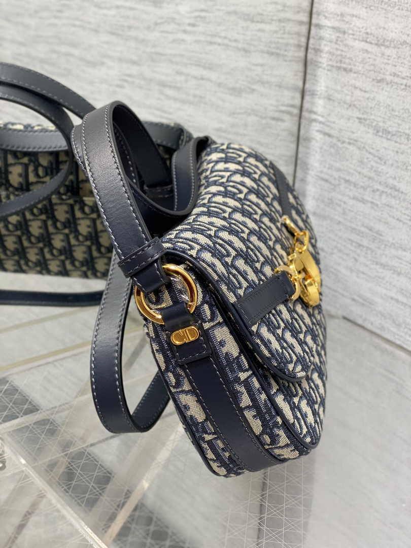 Small CD Besace Bag M9380 Blue Dior Oblique Jacquard - Default Title - View 5