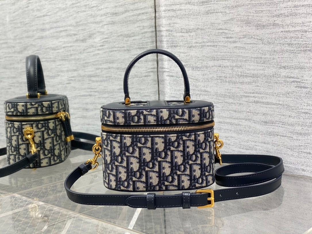 Small CD Signature Vanity Case S2203 Blue Dior Oblique Jacquard - Default Title - View 1