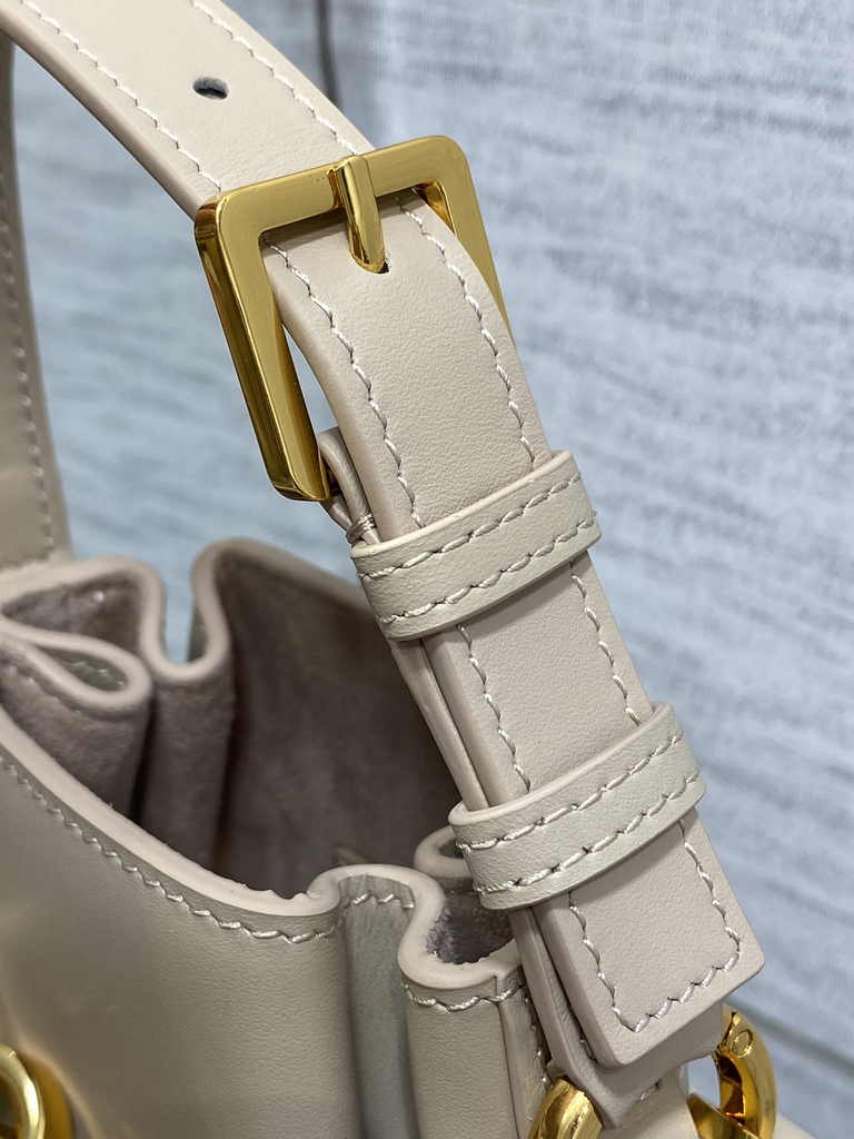 Small C'est Dior Bag M2272 Apricot CD-Embossed Calfskin - Default Title - View 9