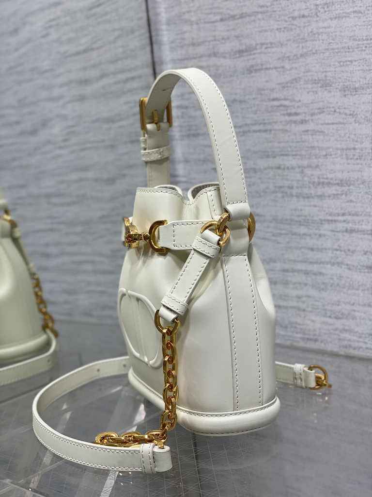 Small C'est Dior Bag M2272 Beige CD-Embossed Calfskin - Default Title - View 4