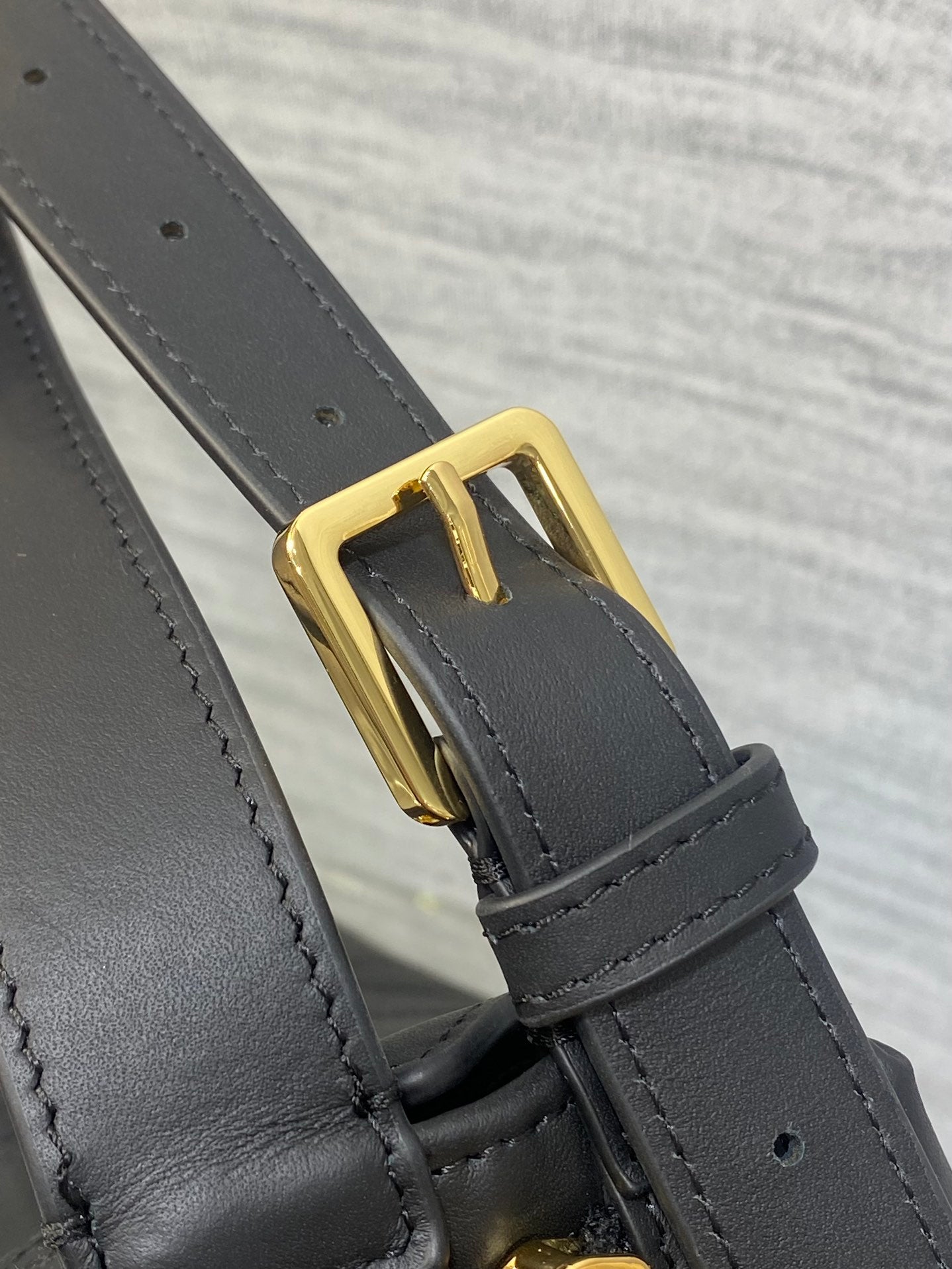 Small D-Journey Bag - M2416 - in Vintage Smooth Calfskin - Black Flat Macrocannage - Default Title - View 7