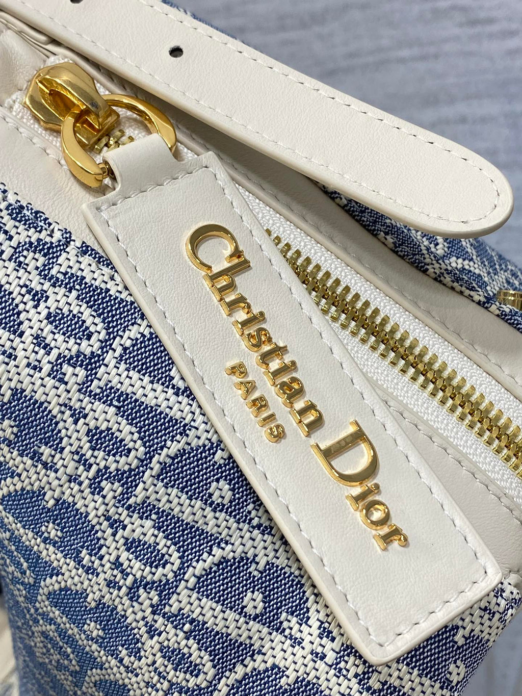 D-Journey Small Bag M2416 – Blue Oblique Chambray, Raffia & Biscuit Calfskin - Default Title - View 5