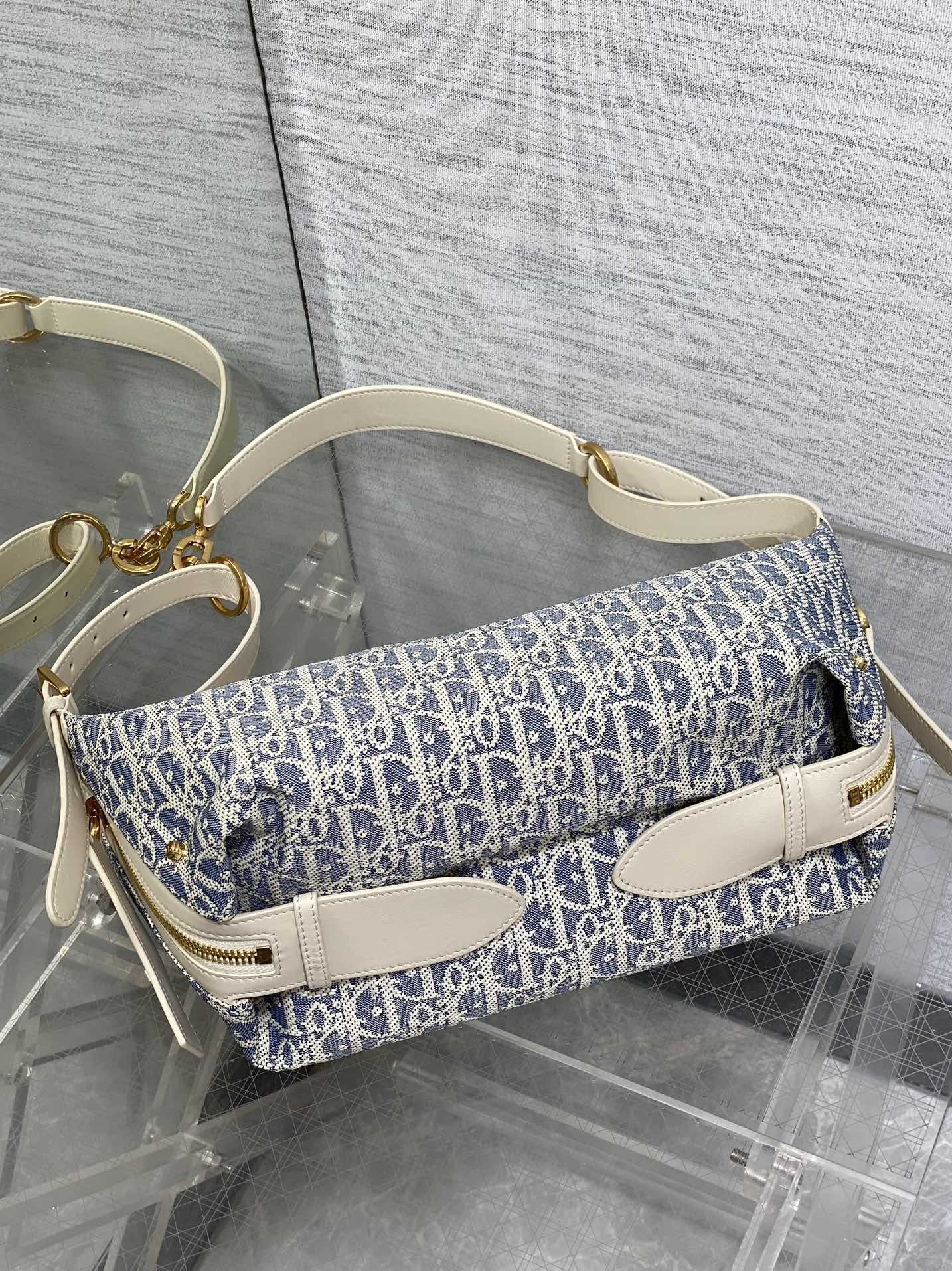 D-Journey Small Bag M2416 – Blue Oblique Chambray, Raffia & Biscuit Calfskin - Default Title - View 8