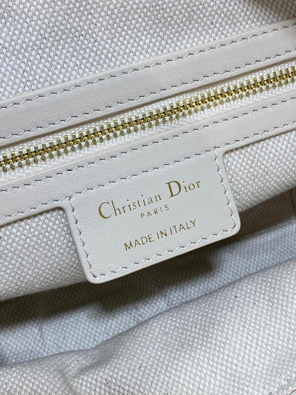 D-Journey Small Bag M2416 – Blue Oblique Chambray, Raffia & Biscuit Calfskin - Default Title - View 10