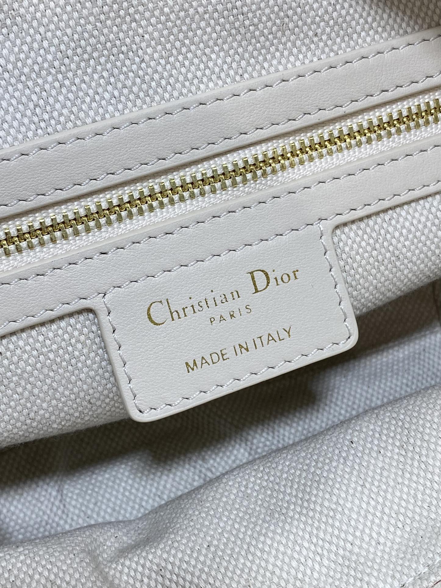 D-Journey Small Bag M2416 – Blue Oblique Chambray, Raffia & Biscuit Calfskin - Default Title - View 10