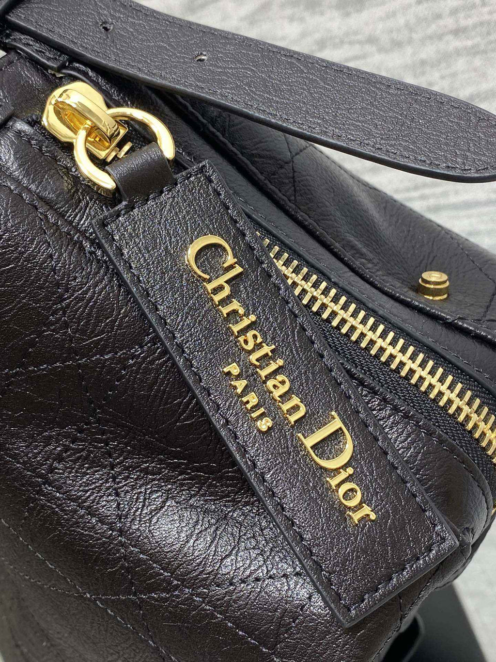 Small D-Journey Bag in Vintage Smooth Calfskin - M2416 - Black Leather - Default Title - View 3
